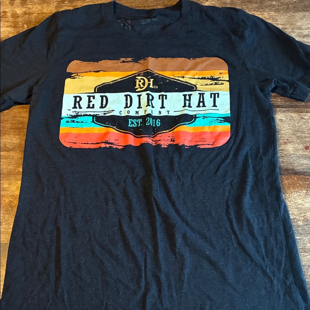Red Dirt Hat Company T-shirt